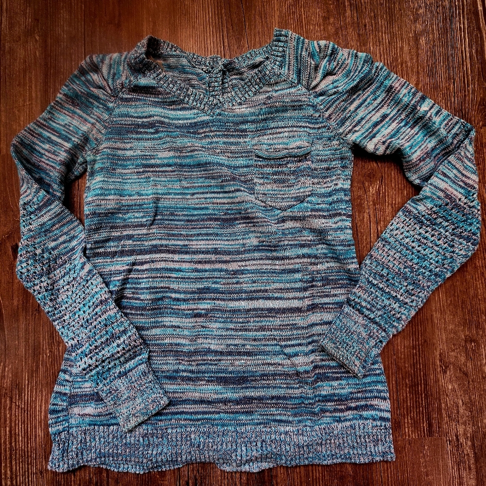 Ivivva Back To Rhythm Blue Pullover SweaterSize 14 fits a lululemon size 2-4